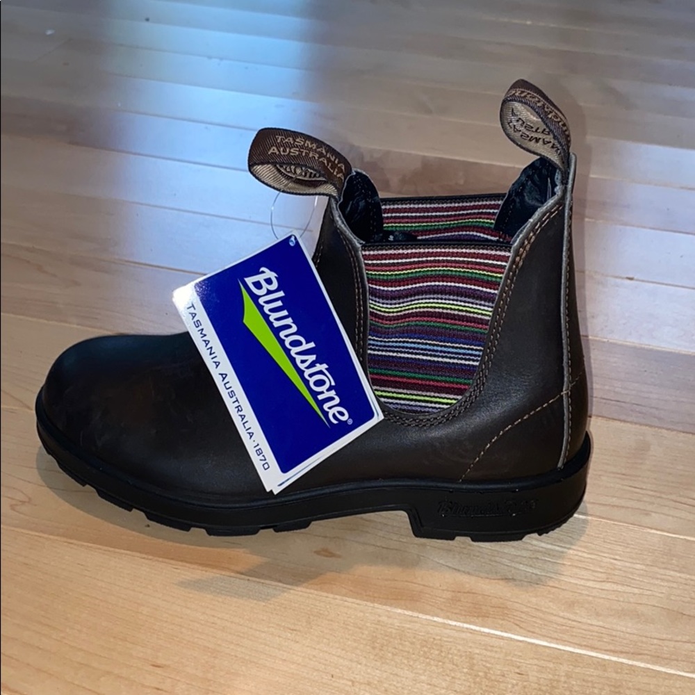 Blundstones